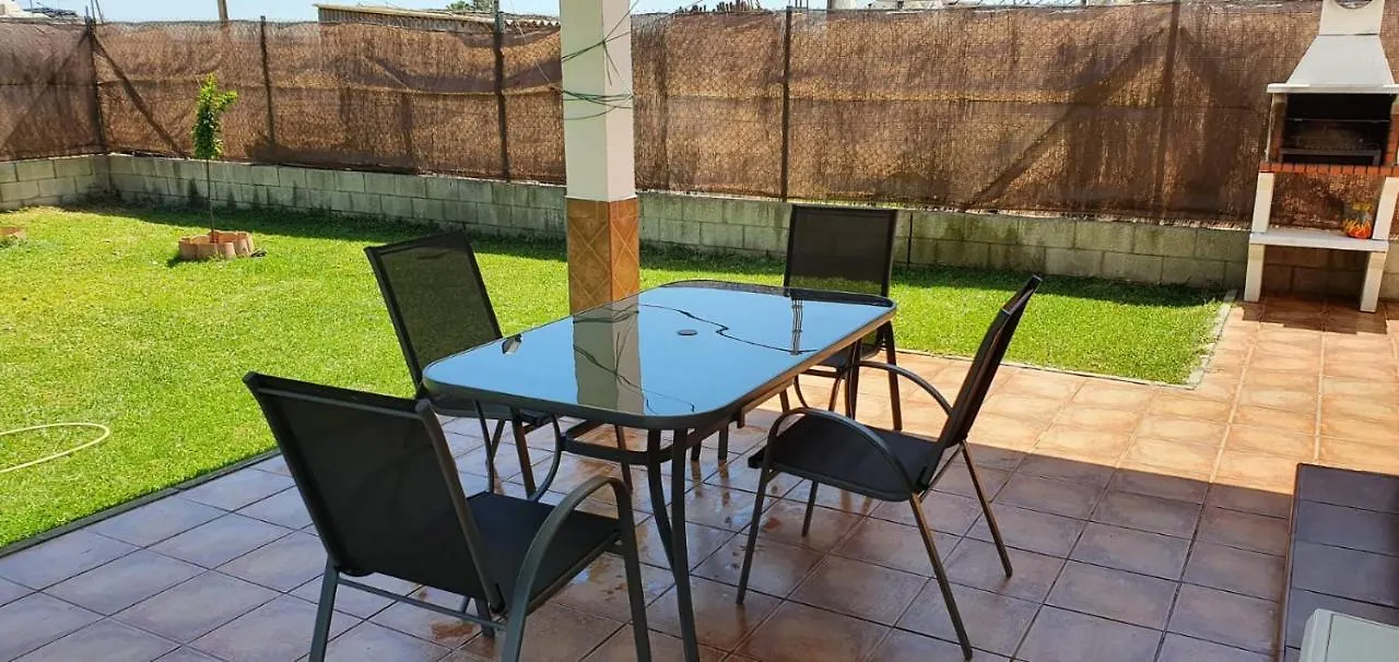 Casa Con Jardin Privado Cerca De La Playa, Para Descansar Y Relajarse Chipiona Spain
